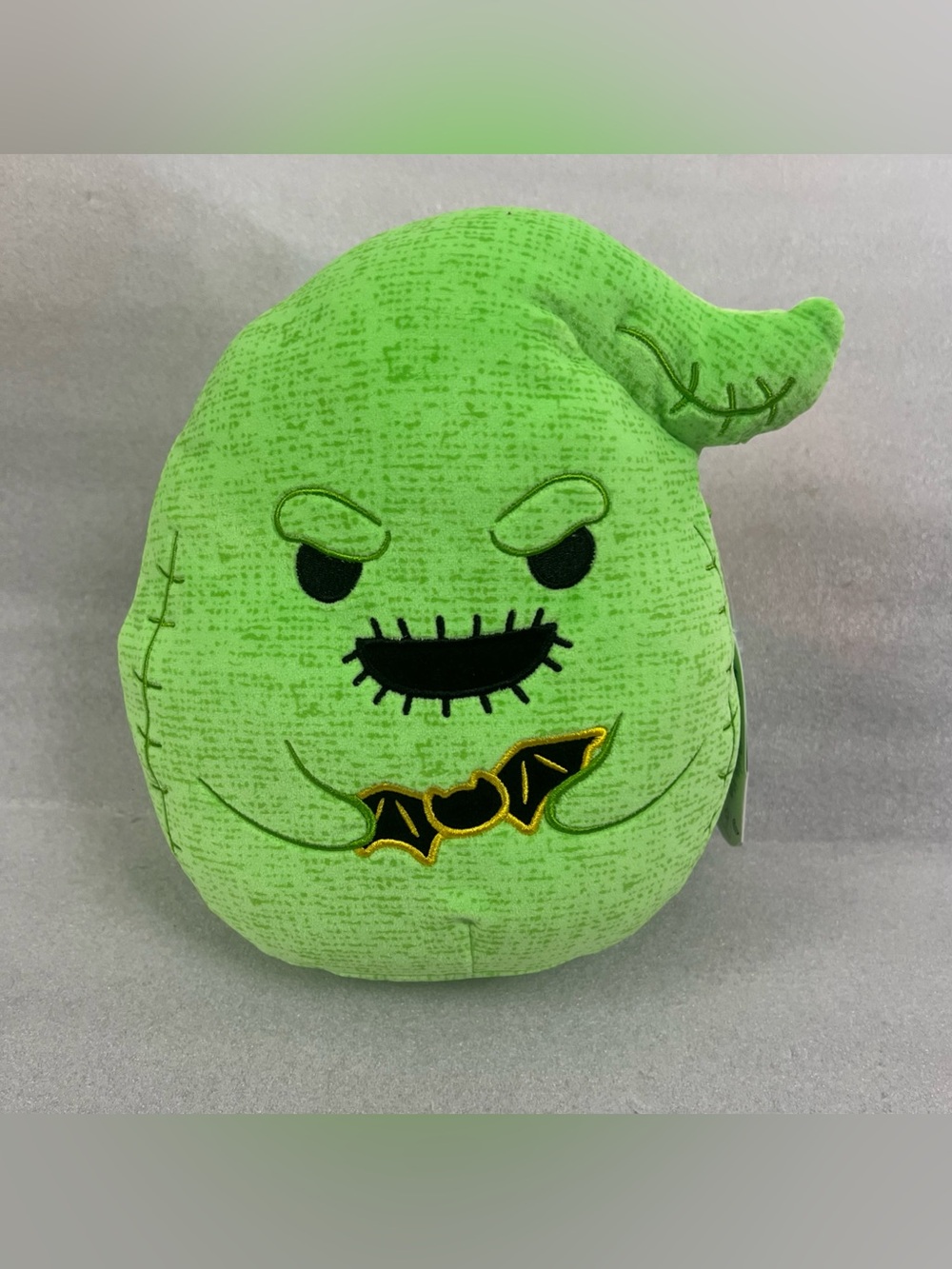 Squishmallows Oogie Boogie Nightmare Before Christmas 8” Holding Bat Plush 2025